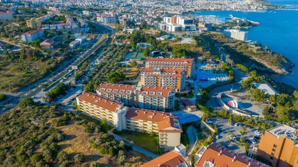 Ramada Resort Kusadasi 5*, фото 1