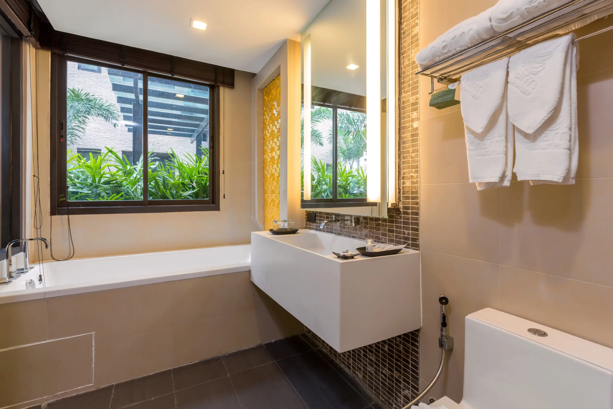 The Charm Resort Phuket 4*, фото 11