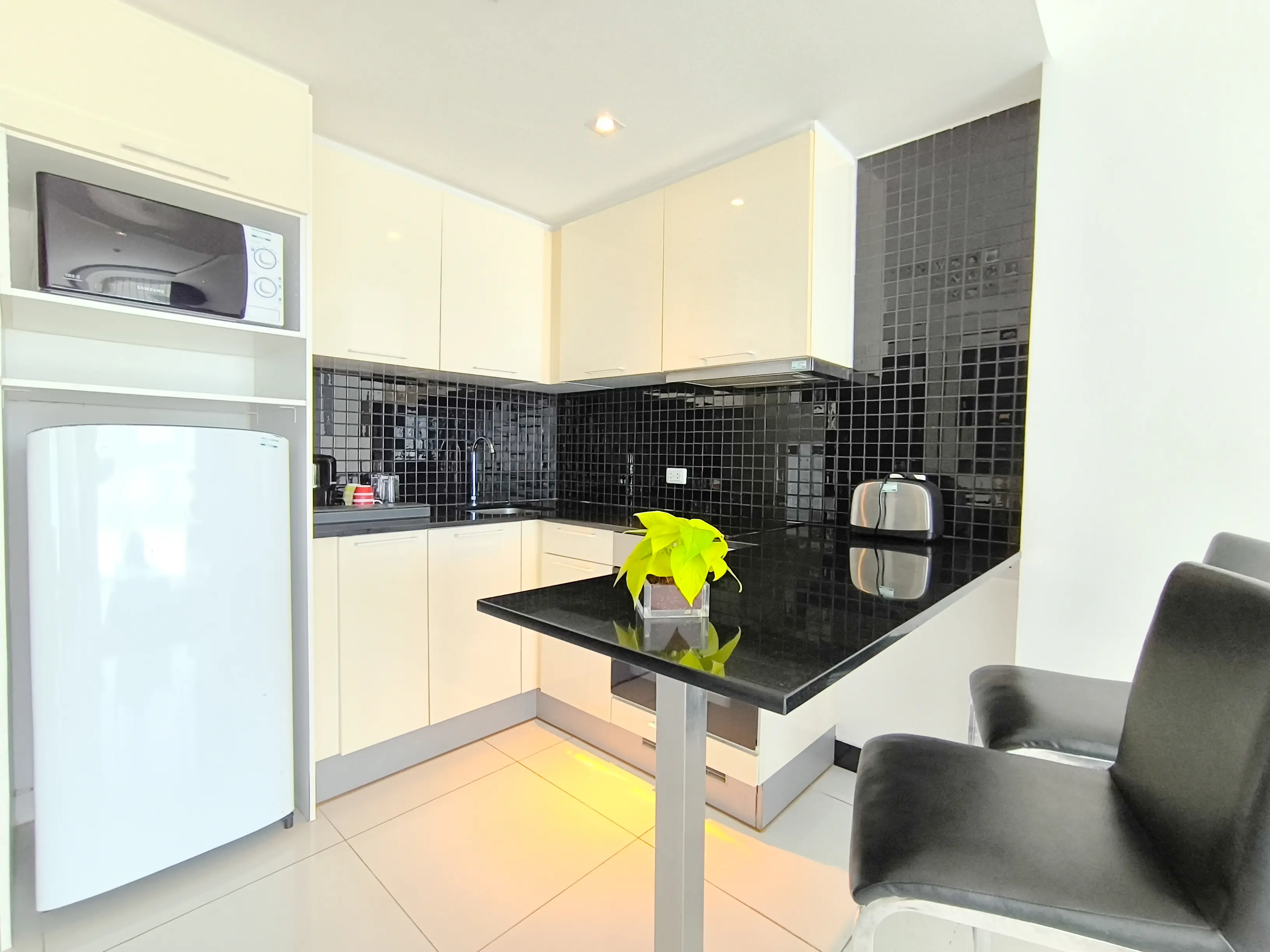 Nova Suites Pattaya by Compass Hospitality 4*, фото 6