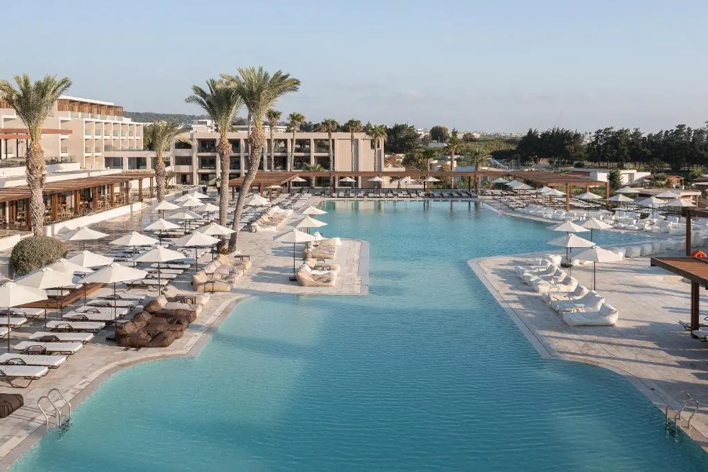 Helea Lifestyle Beach Resort 5*