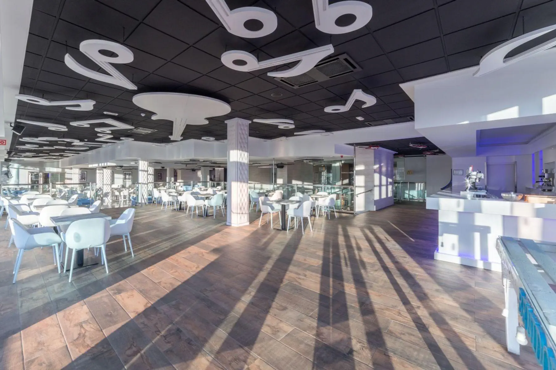 Sandos Benidorm Suites 4*, фото 6