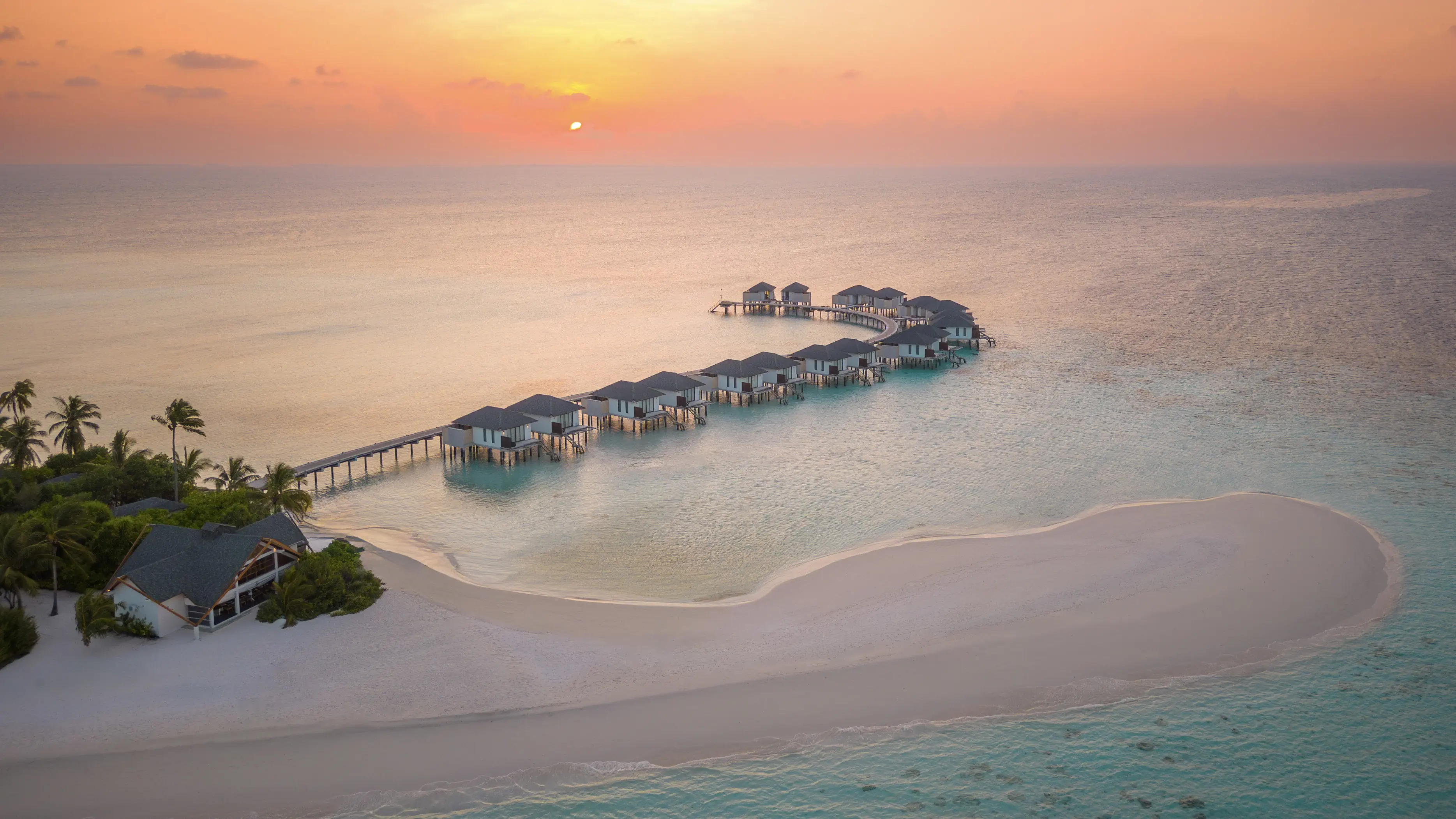 NH Collection Maldives Havodda Resort 5*, фото 13