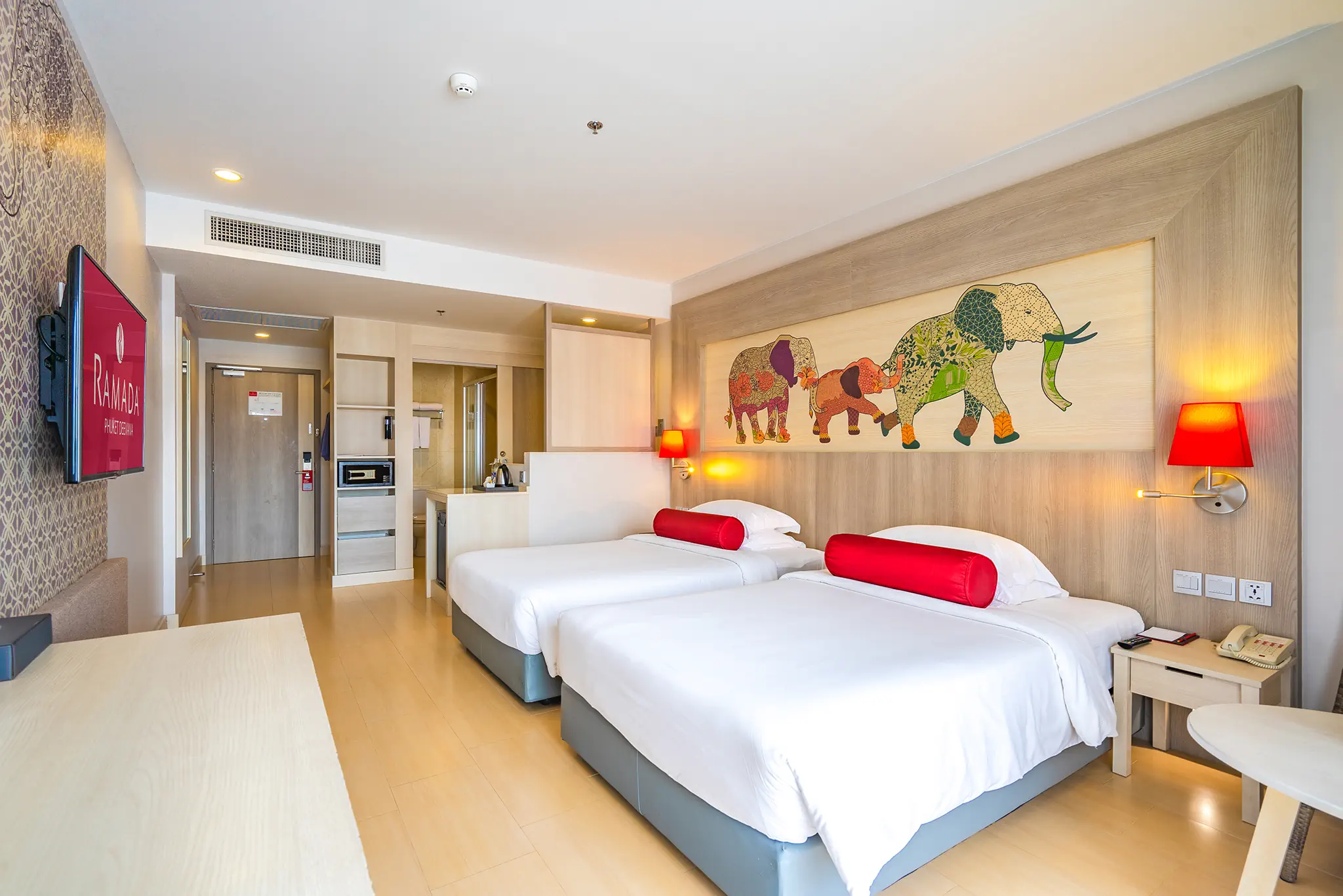 Ramada by Wyndham Phuket Deevana 4*, фото 6