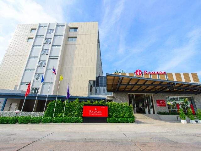 Ramada by Wyndham Phuket Deevana