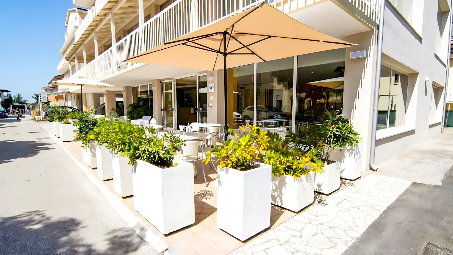 Adria Beach 3*