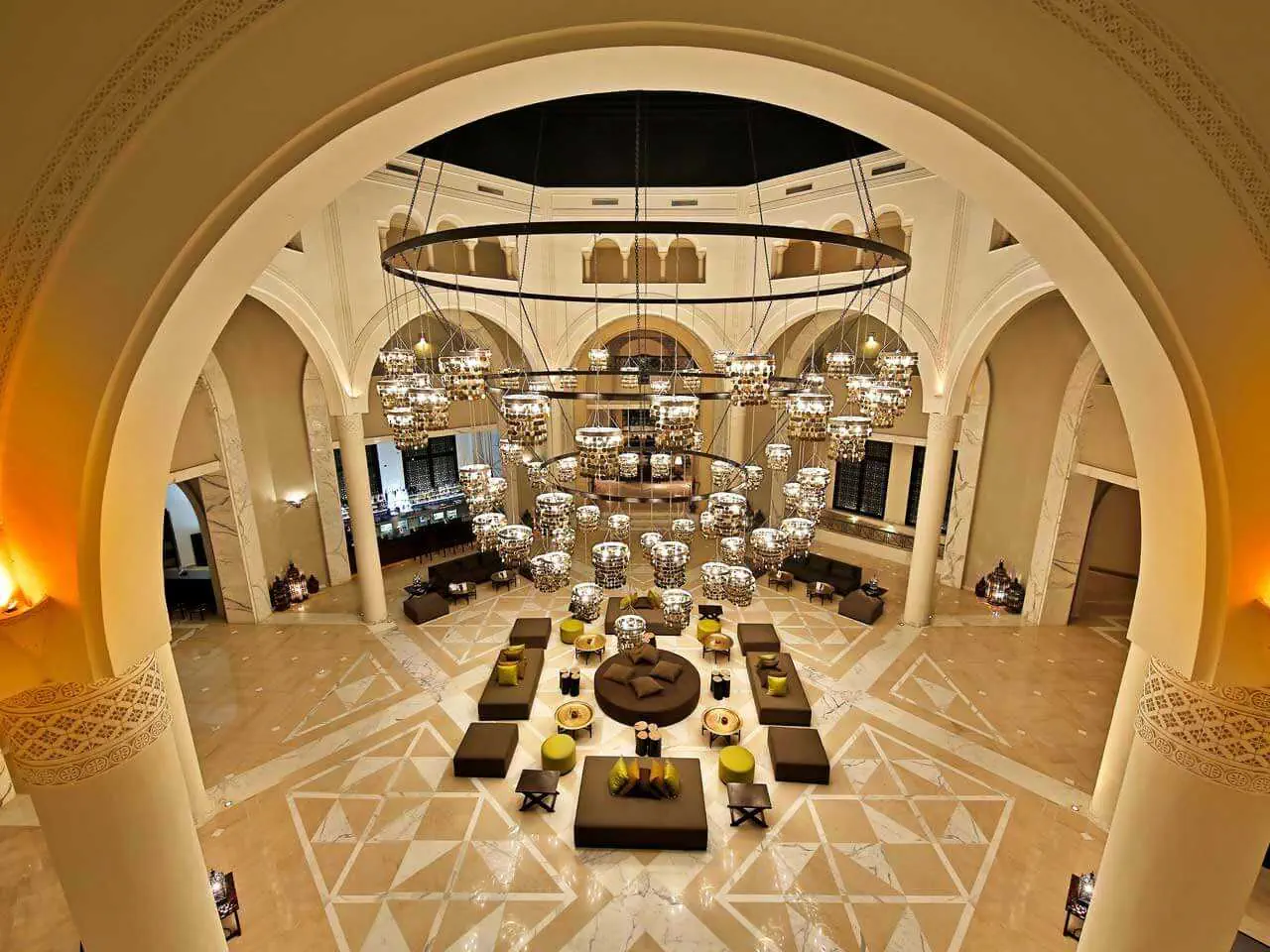 Radisson Blu Palace Resort 4*