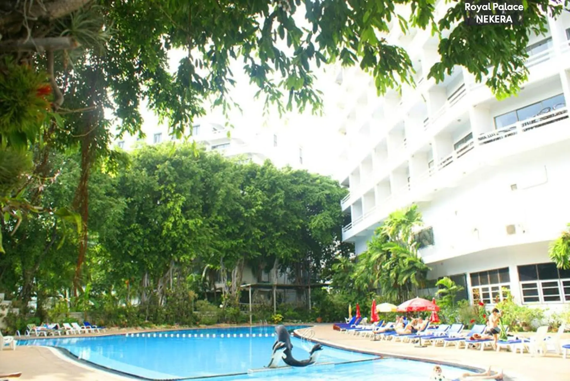 Royal Palace 3*