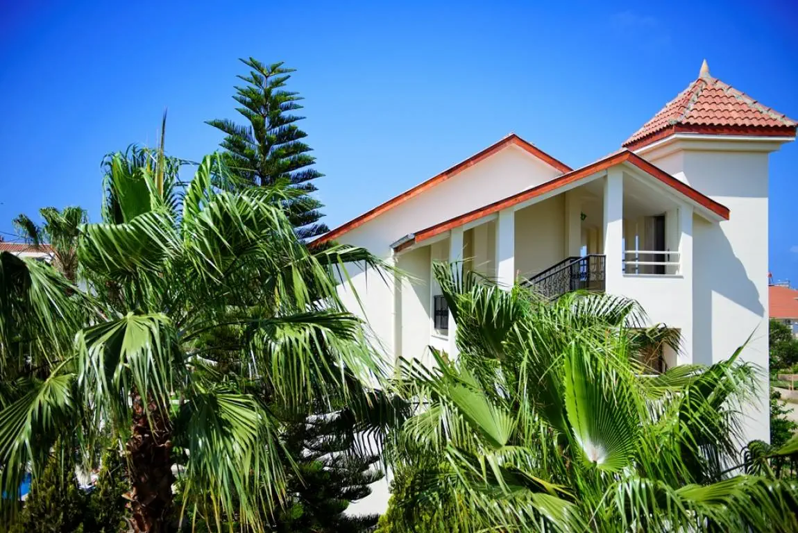 Kentia Apart Hotel 4*