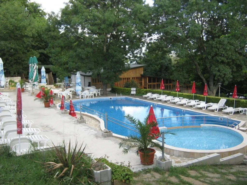 Neptun 3*