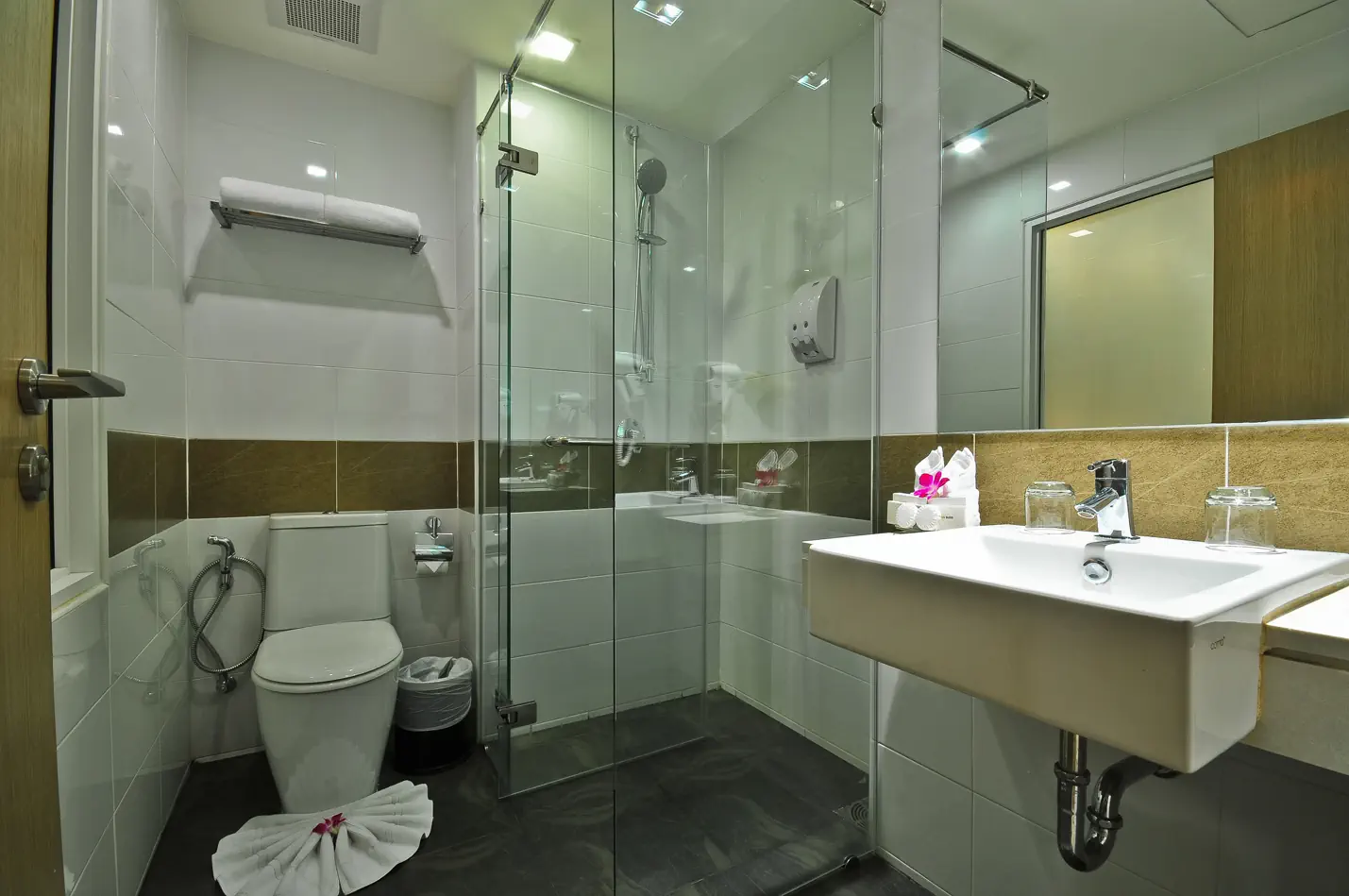 ASHLEE Hub Hotel Patong 4*, фото 13