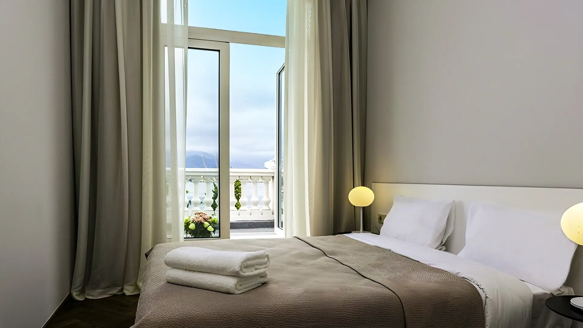 Le Port Aparthotel 4*