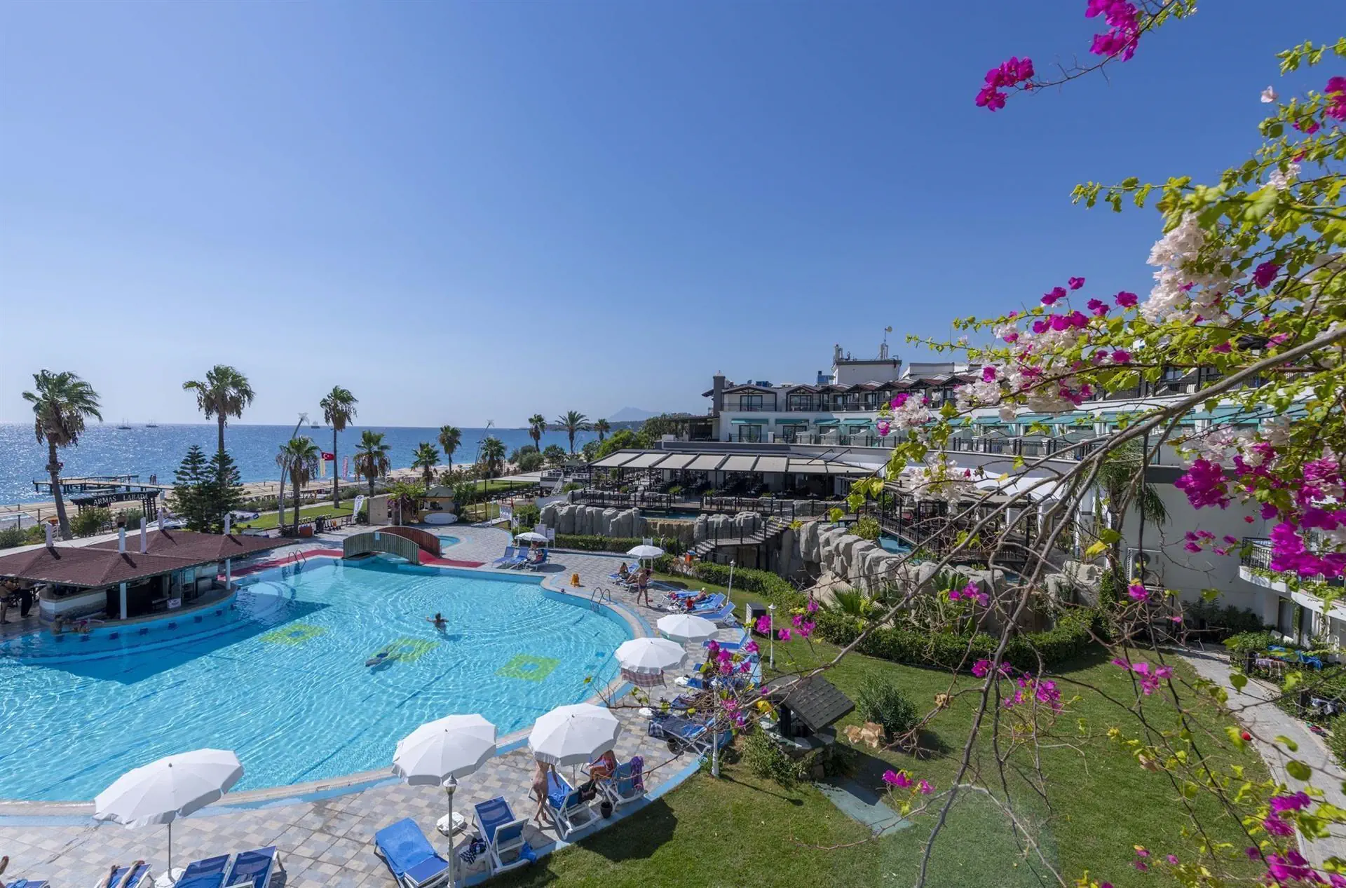 Beso Beach 4*