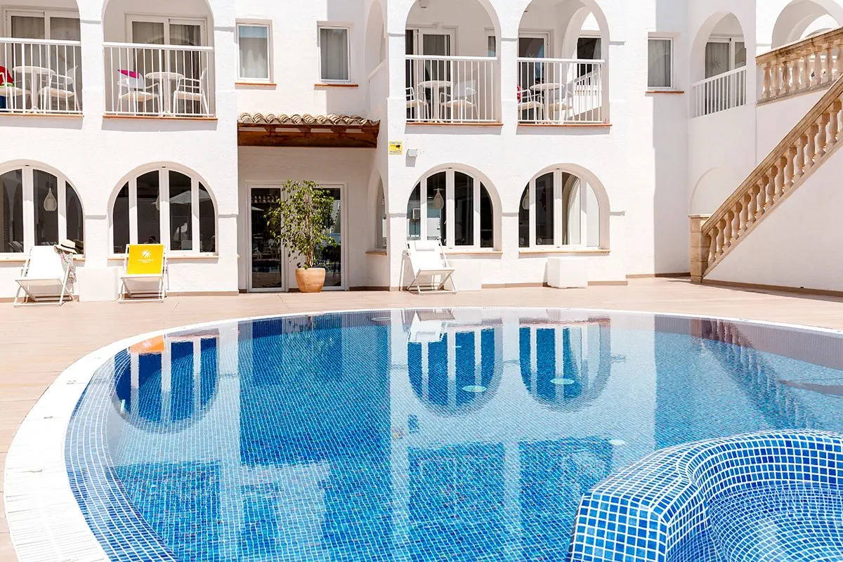 R2 Bahia Cala Ratjada Design 4*
