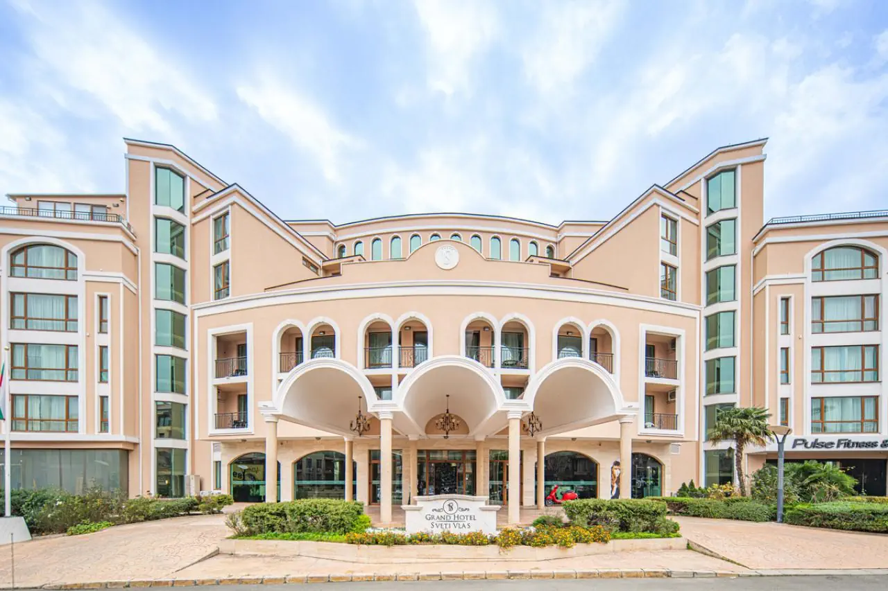Grand Hotel 4*