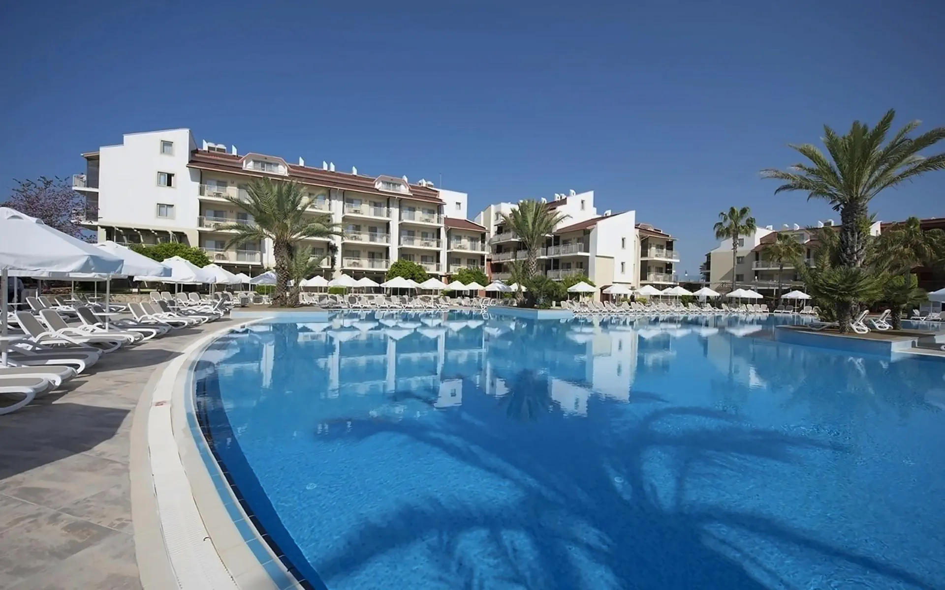 Barut B Suites 4*