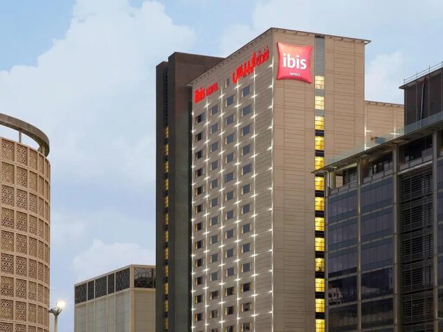 Ibis One Central main photo