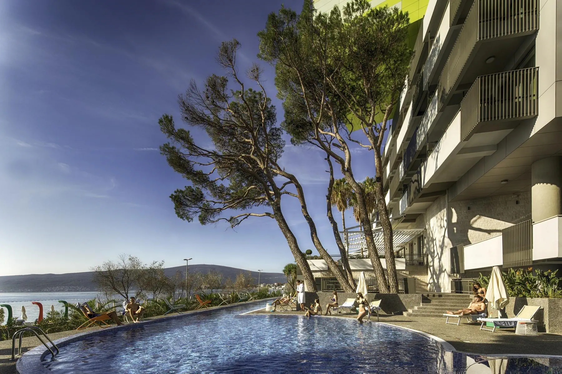 Carine Park Bijela 5*