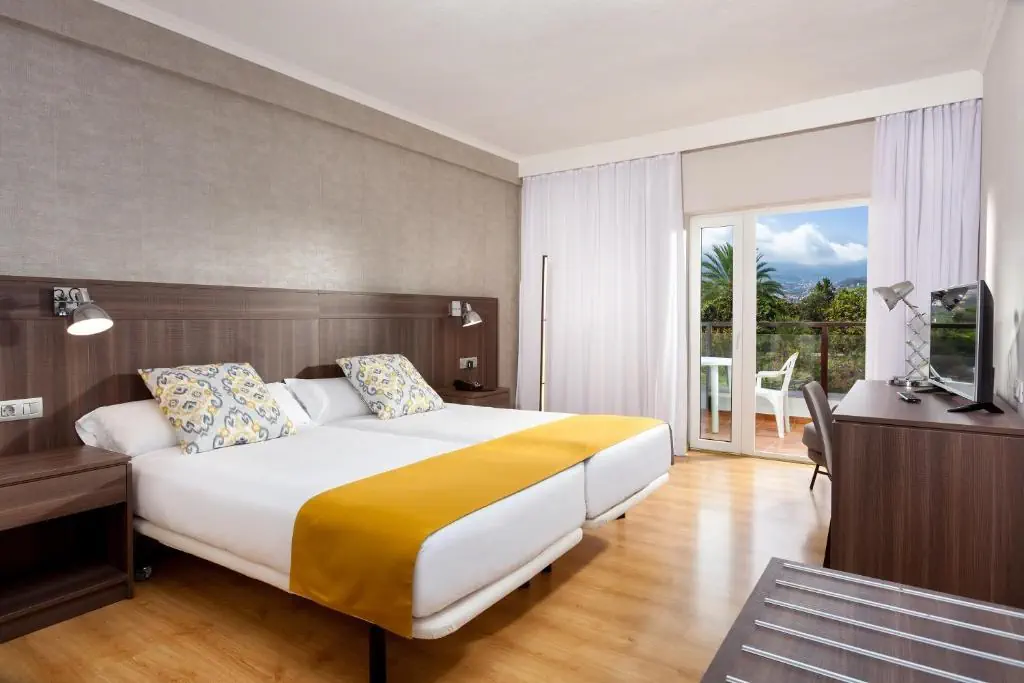 TRH Taoro Garden 4*