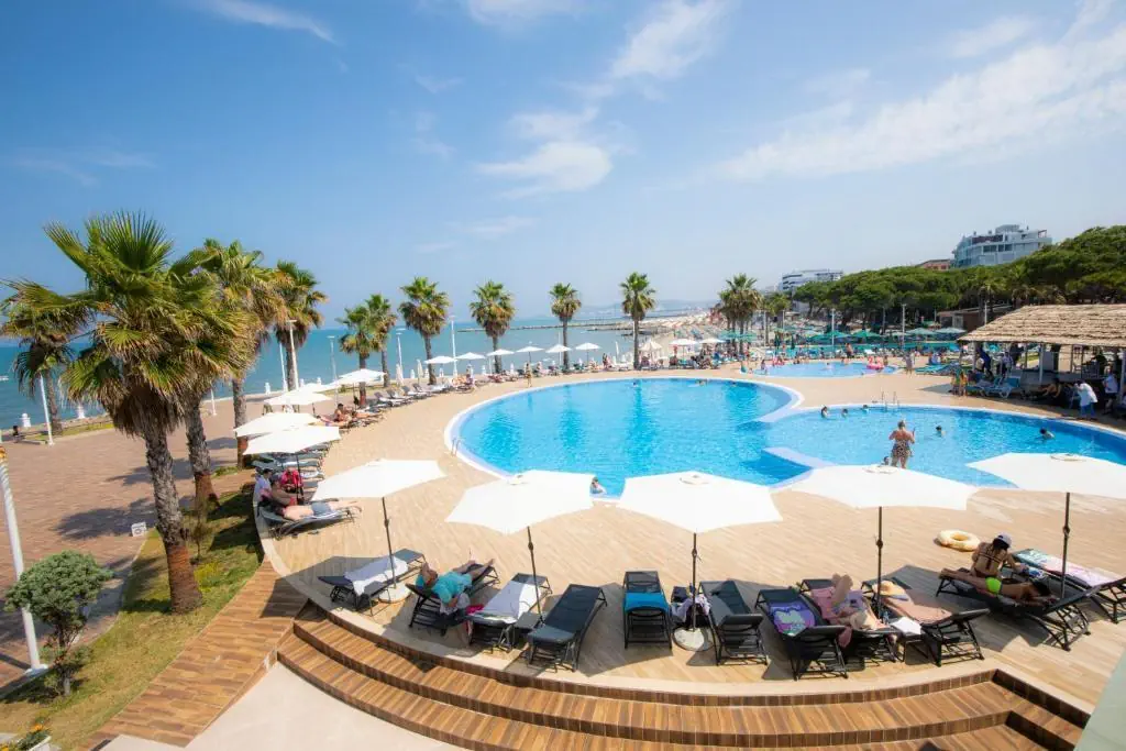 Prestige Resort 5*
