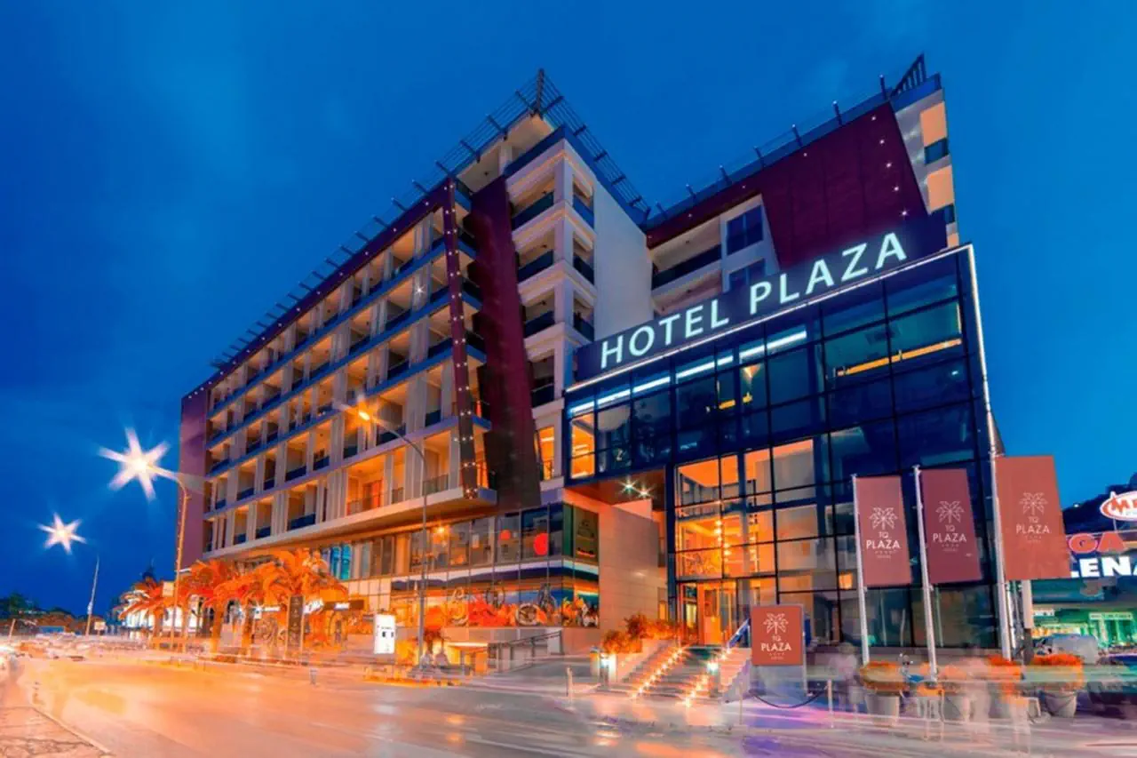 TQ Plaza Budva 4*, фото 1