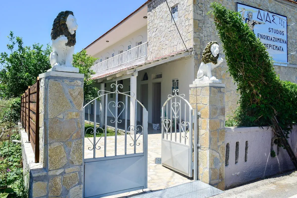 Dias Kavros 3*