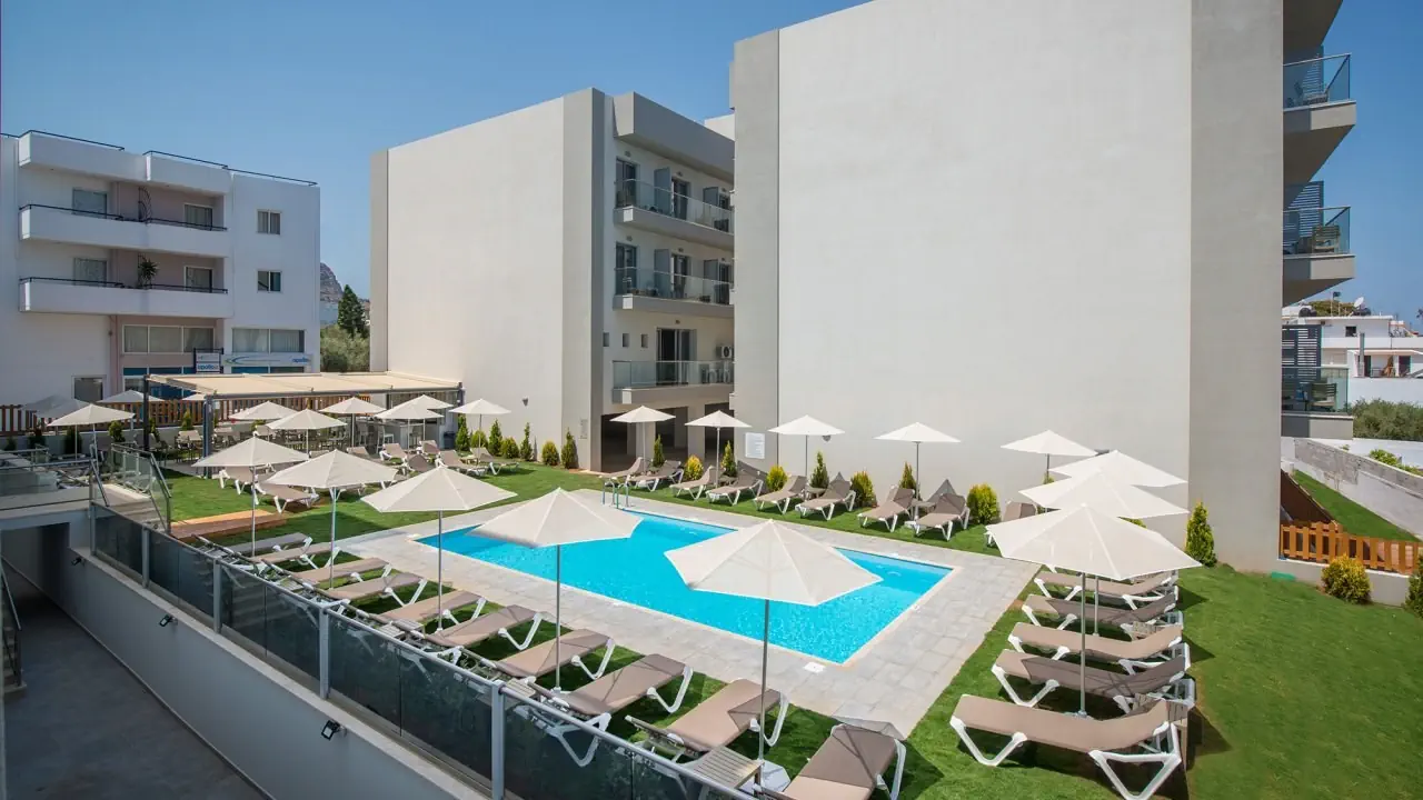 City Green 4*