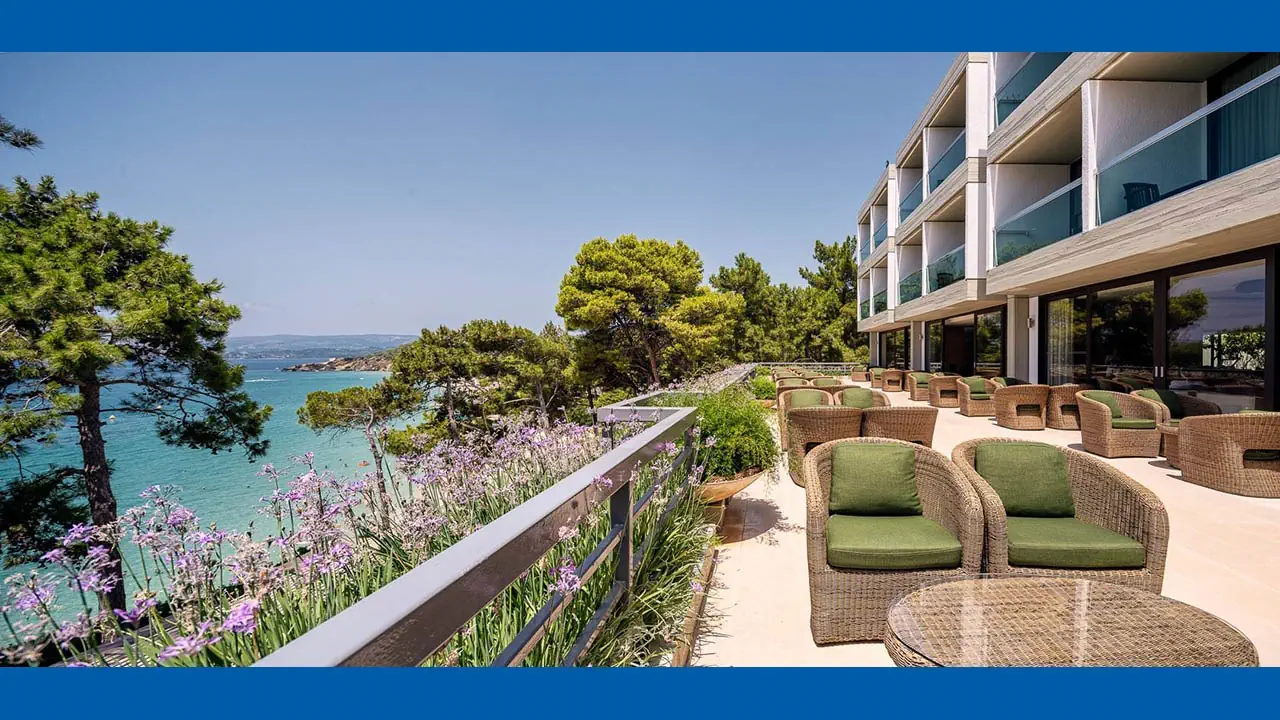 White Rocks 4*