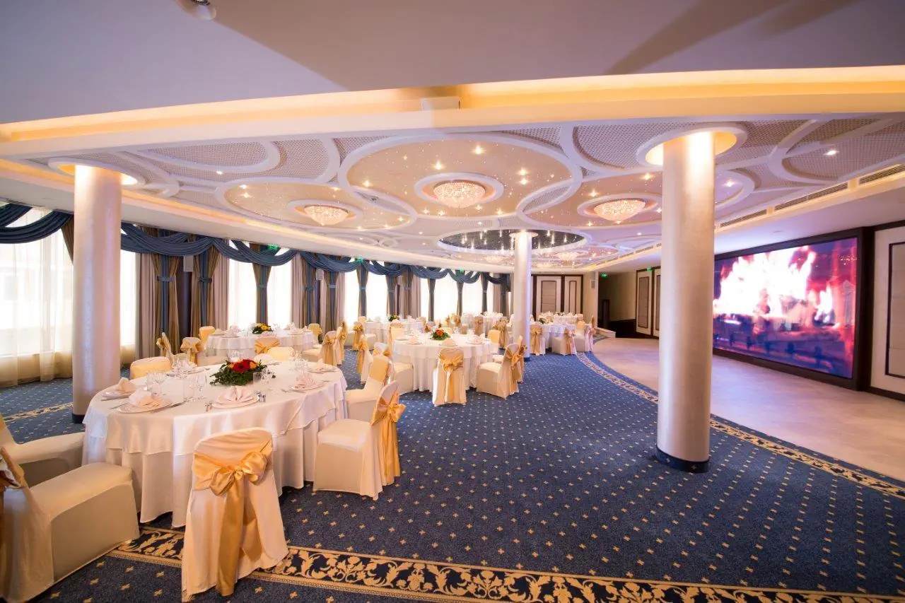 Roza Apartment 4*