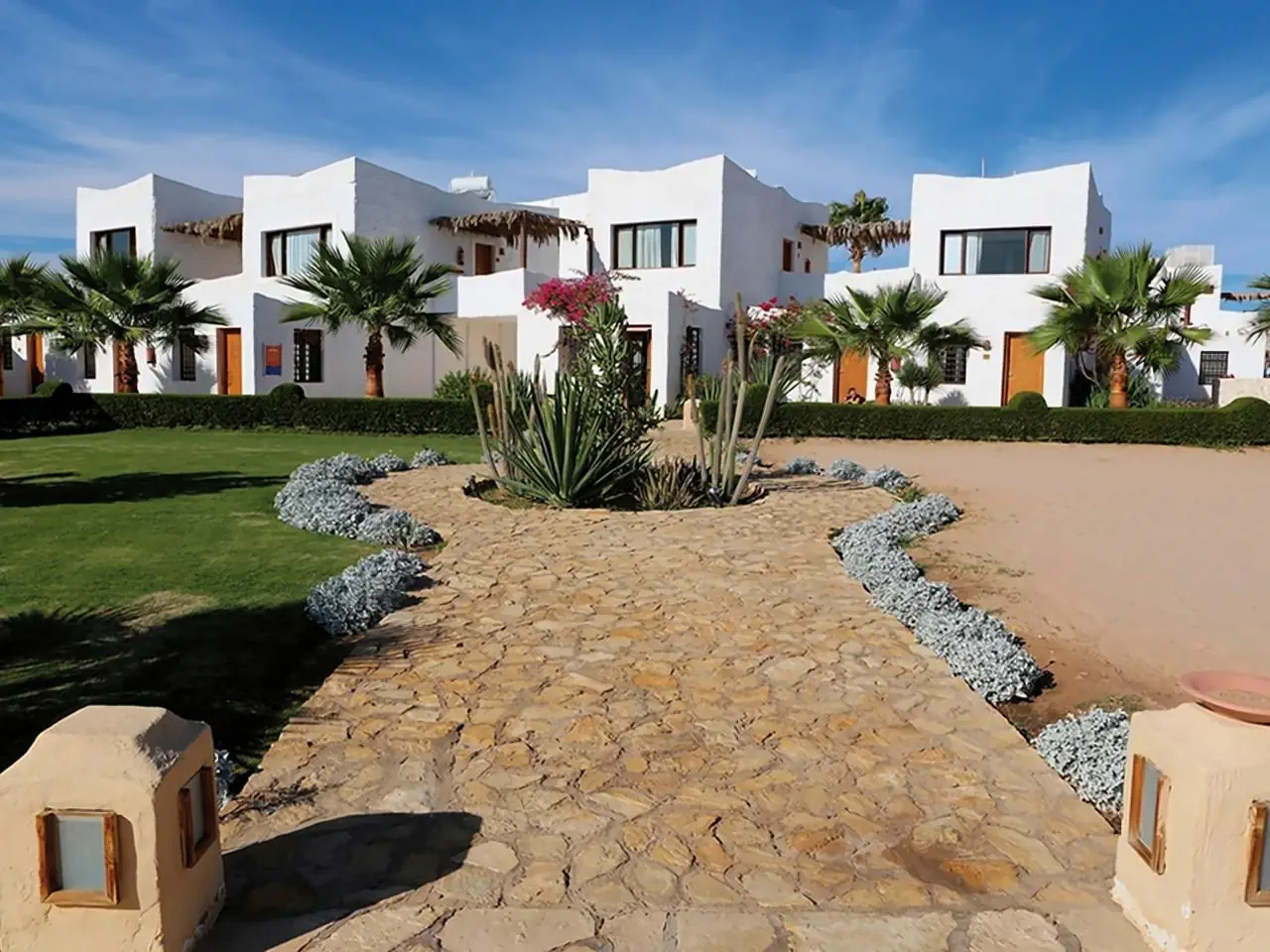Sharm Club Beach Resort 4*, фото 1