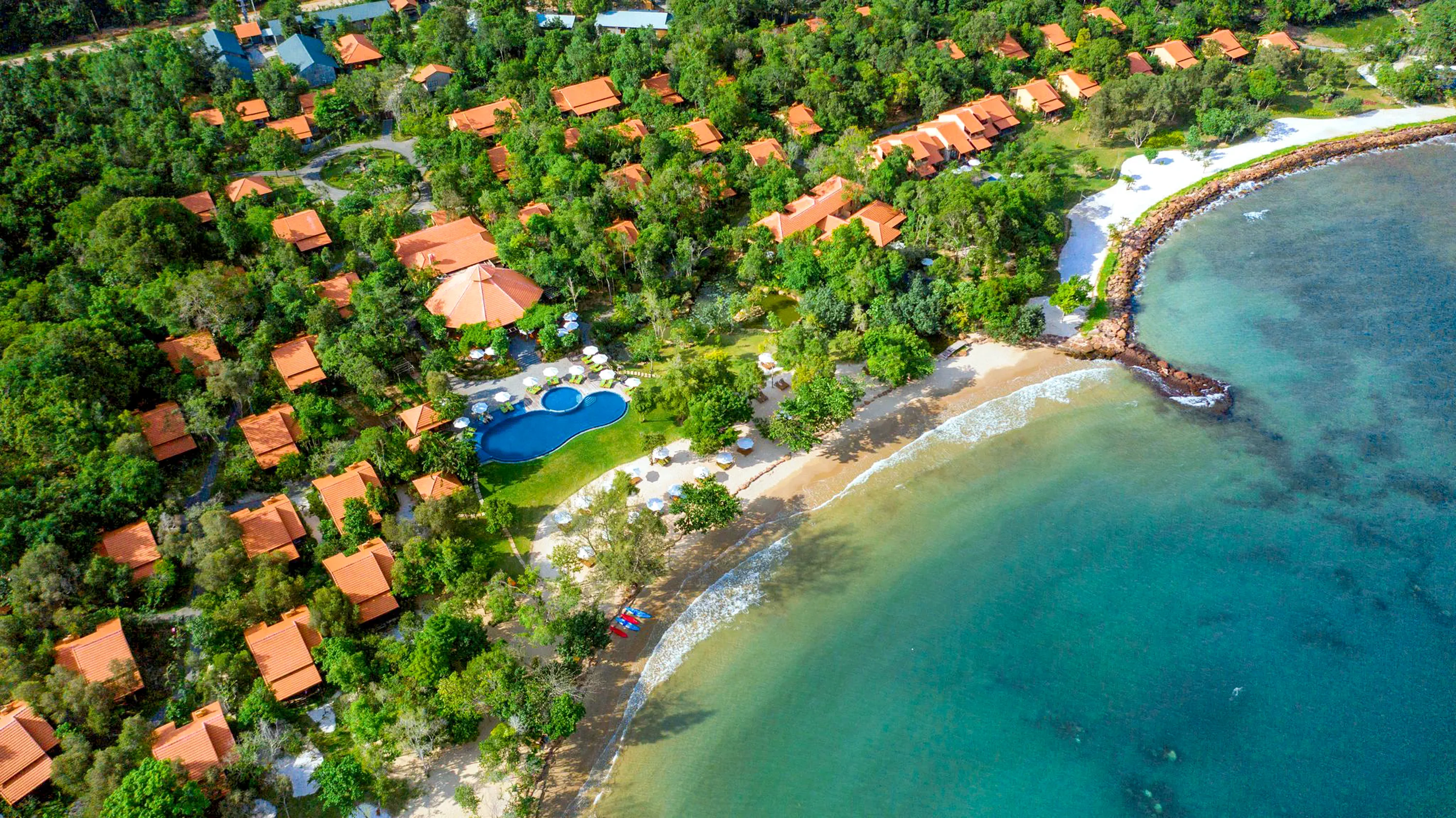 Green Bay Phu Quoc Resort 4*