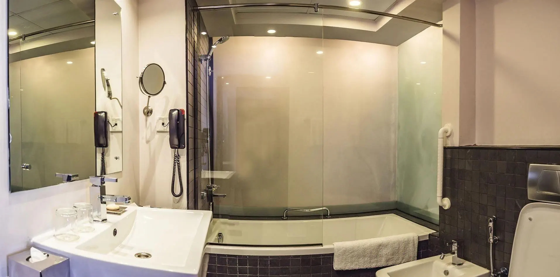 Signature Hotel Apartments & Spa Marina, фото 12