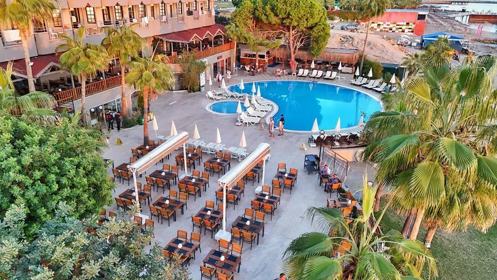 Anitas Beach 4*