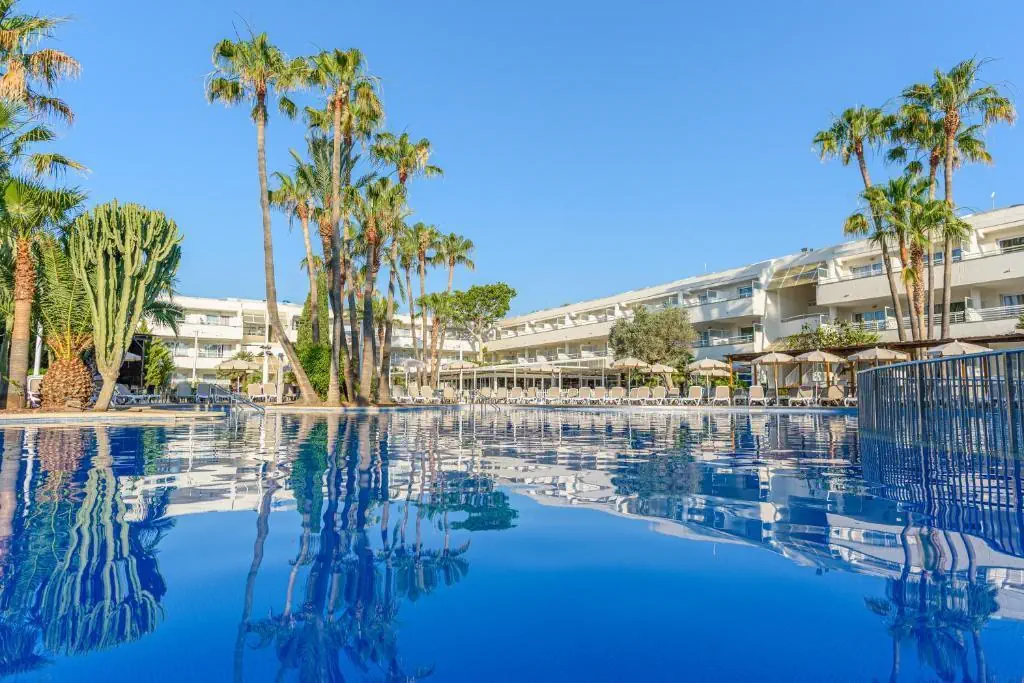 Fergus Club Palmanova Park 4*