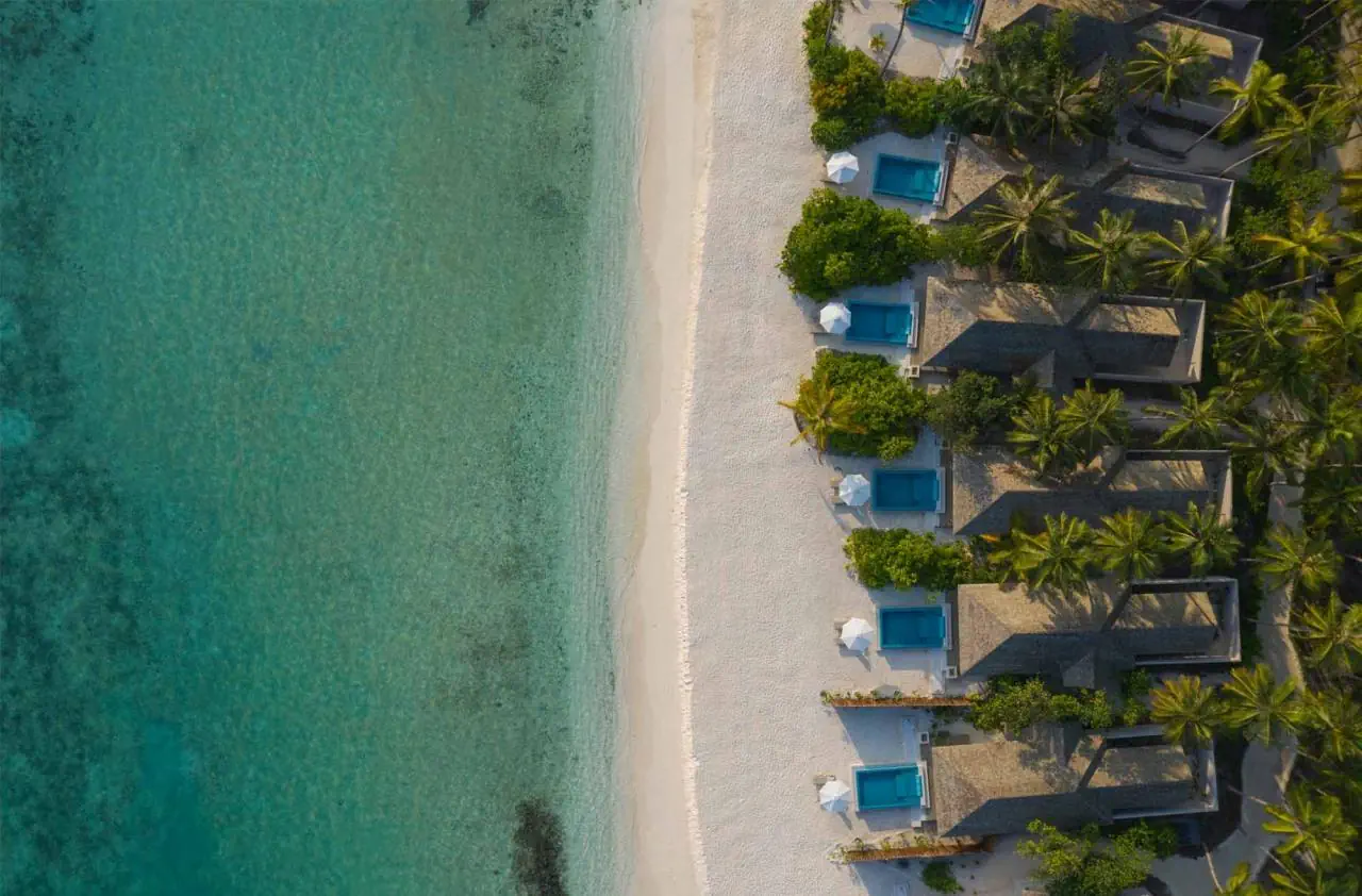 Emerald Faarufushi Resort & Spa 5*