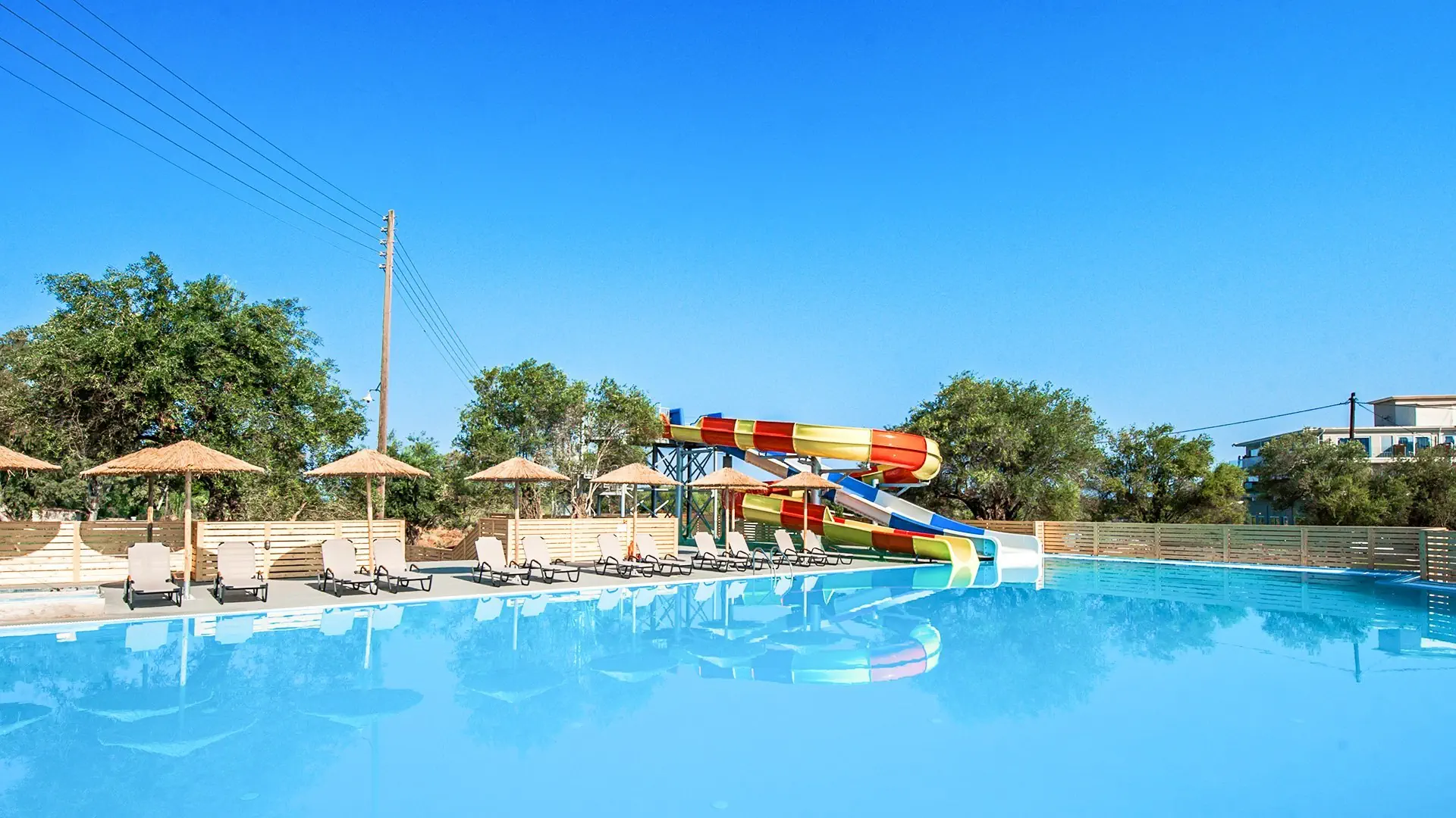 Laguna Holiday Resort 4*