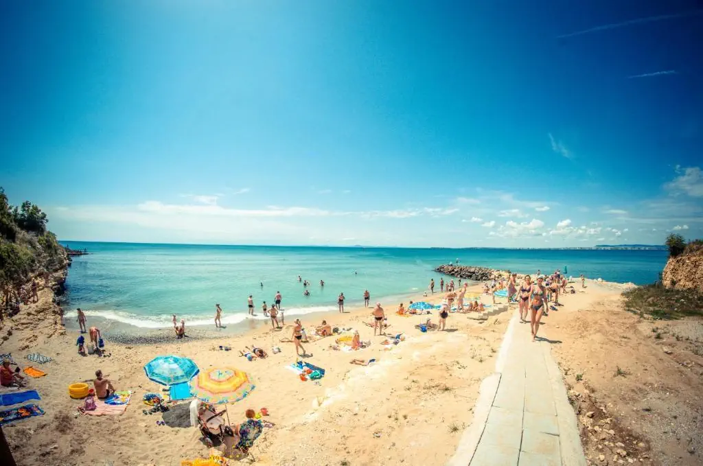 Marina View Fort Beach 2*