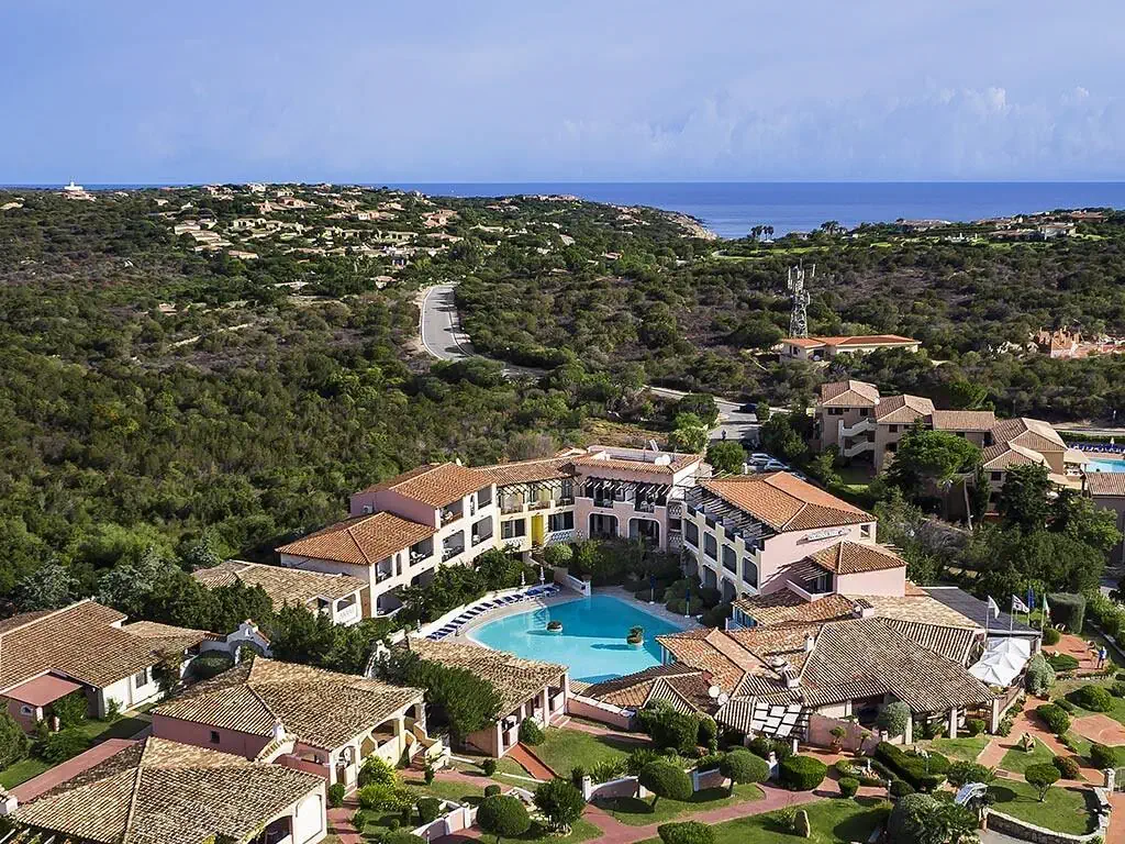 Colonna Park 4*