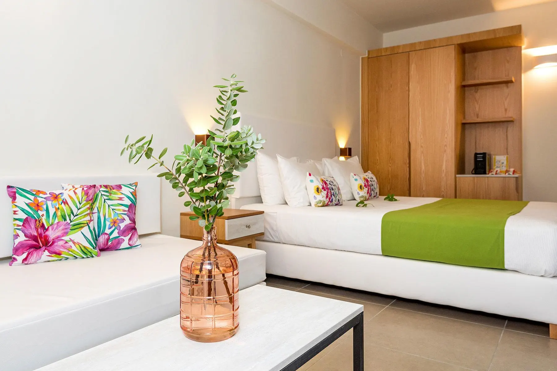 Airis Boutique & Suites 4*, фото 3