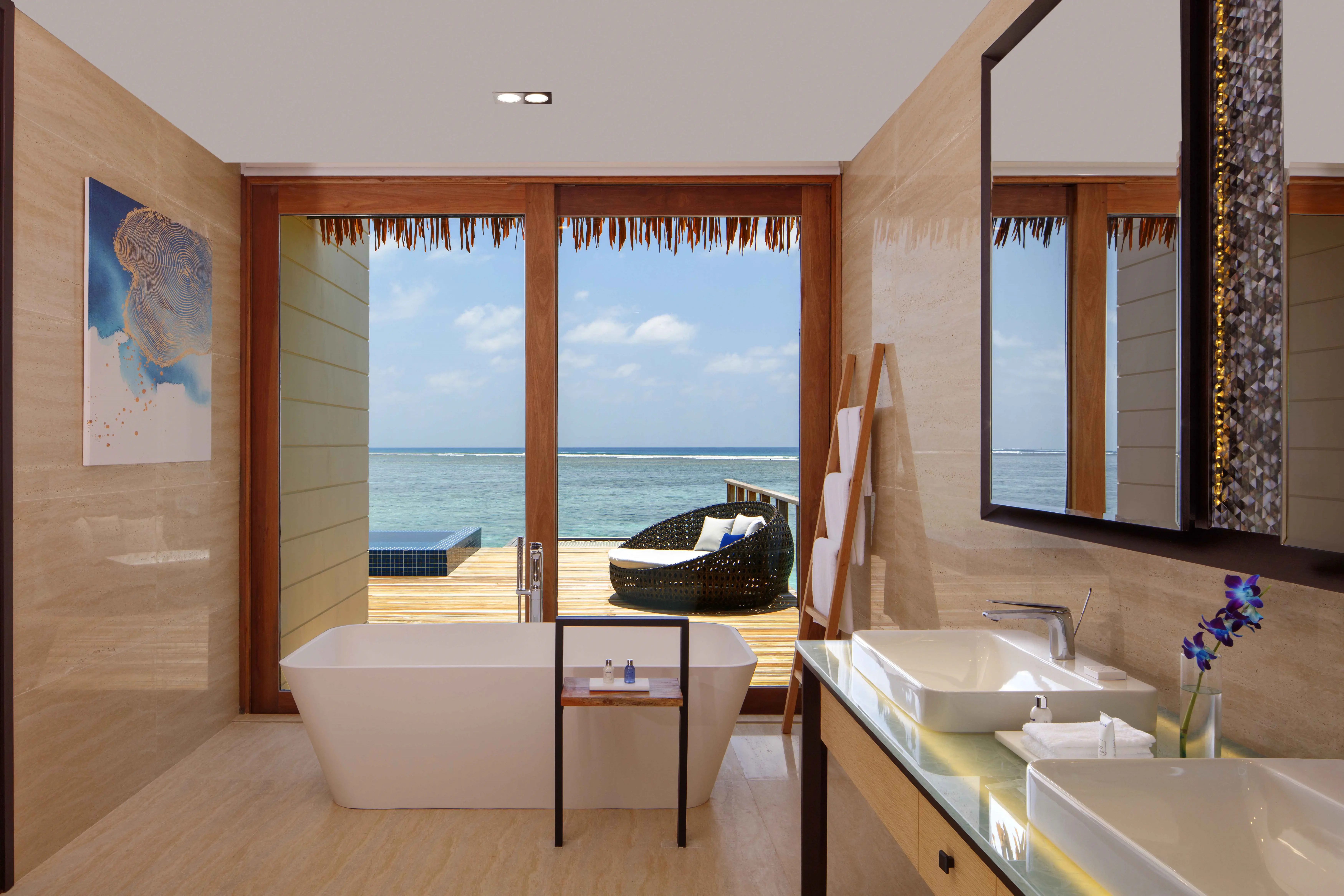 Radisson Blu Resort Maldives 5*, фото 8