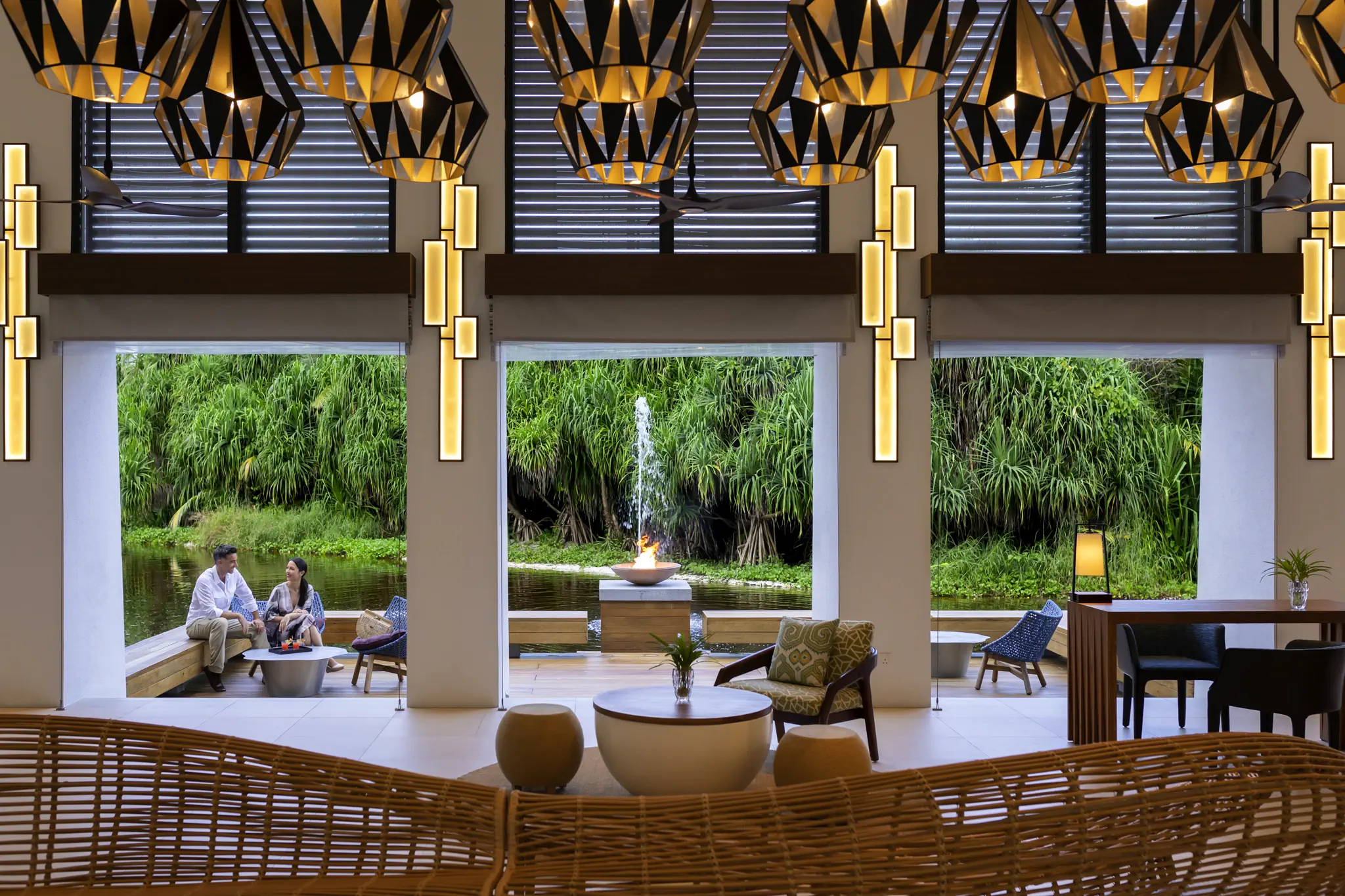Pullmann Maldives 5*