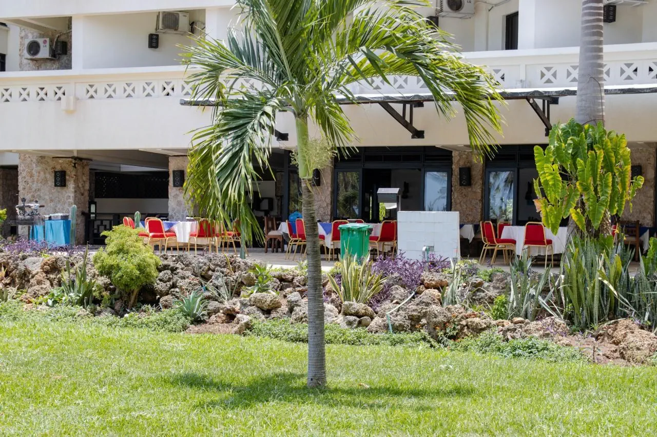 Mombasa Continental Resort 3*, фото 8