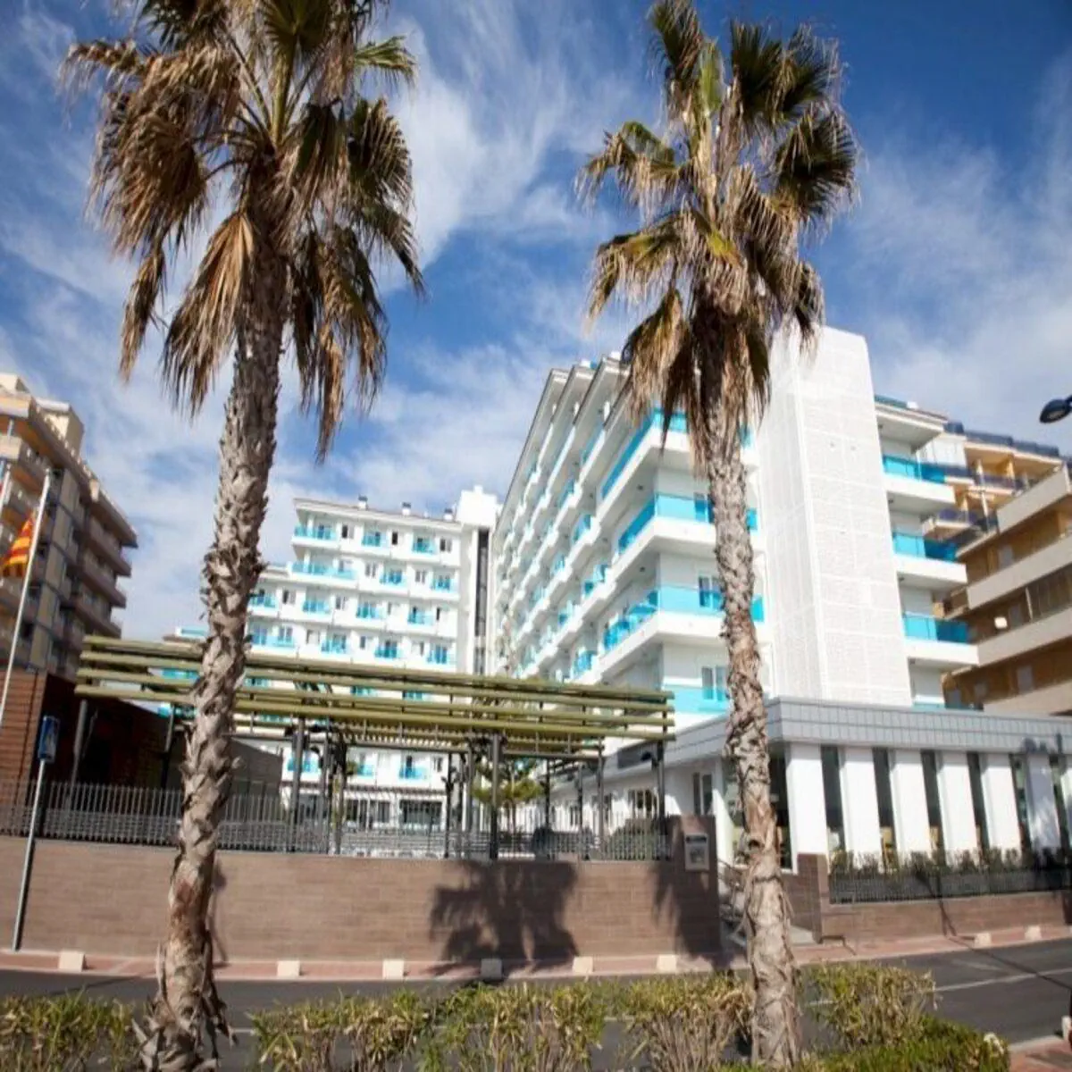 Acuazul 4*