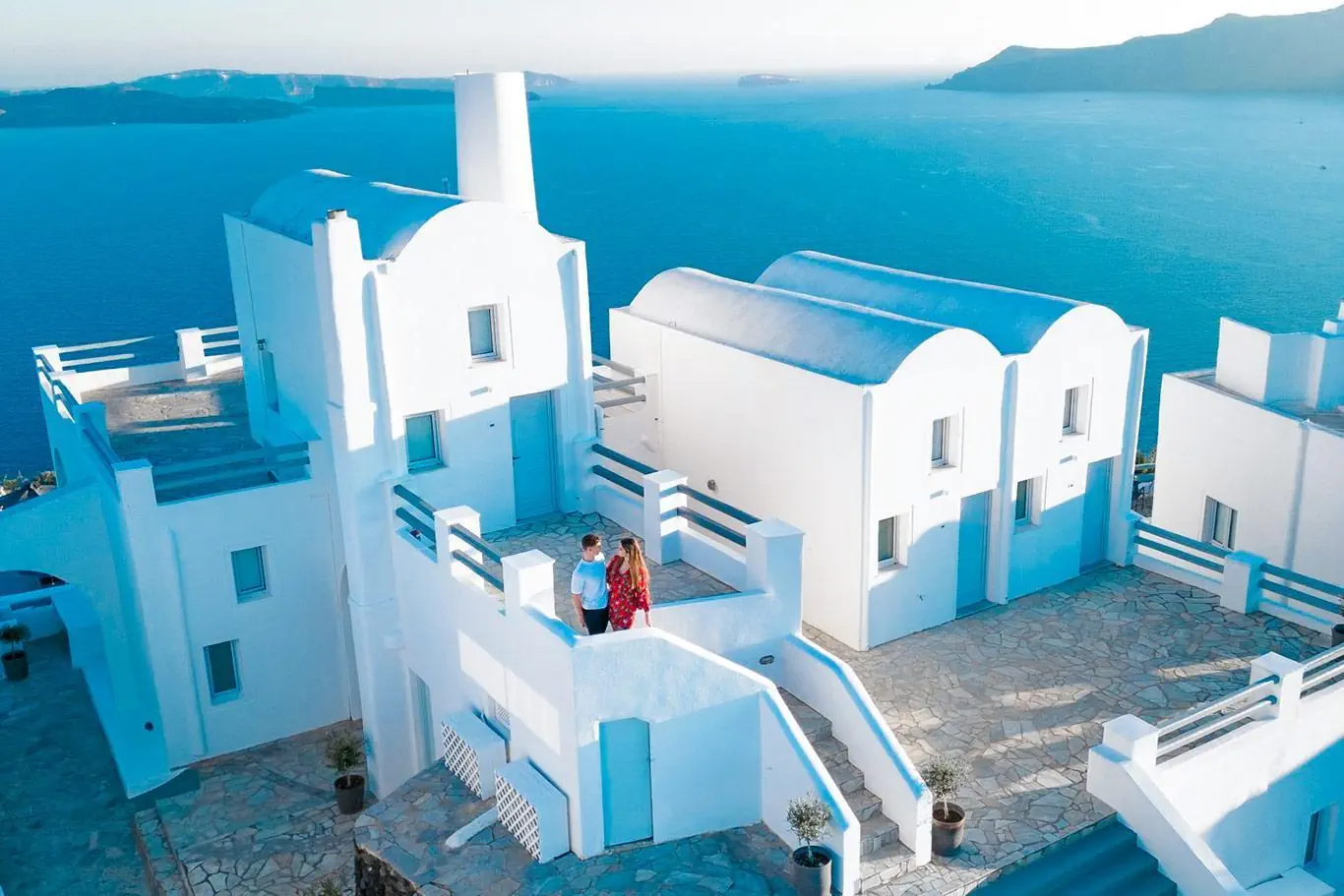 Mr. and Mrs. White Santorini 4*