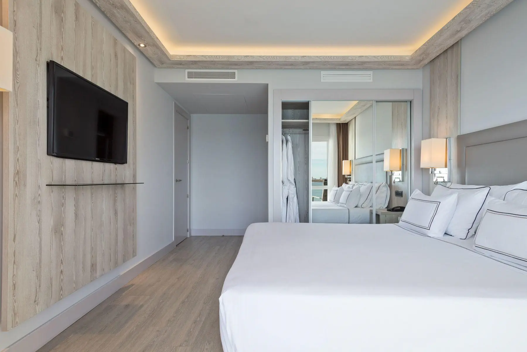 The Level at Melia Alicante 4*, фото 6