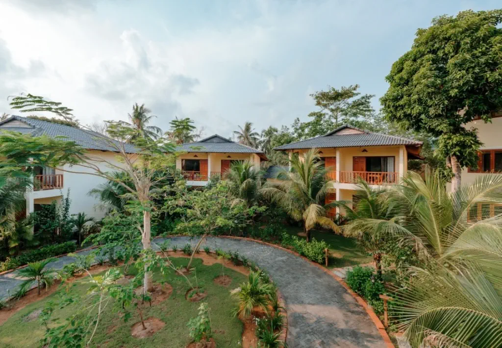 Elwood Premier Resort Phu Quoc 4*