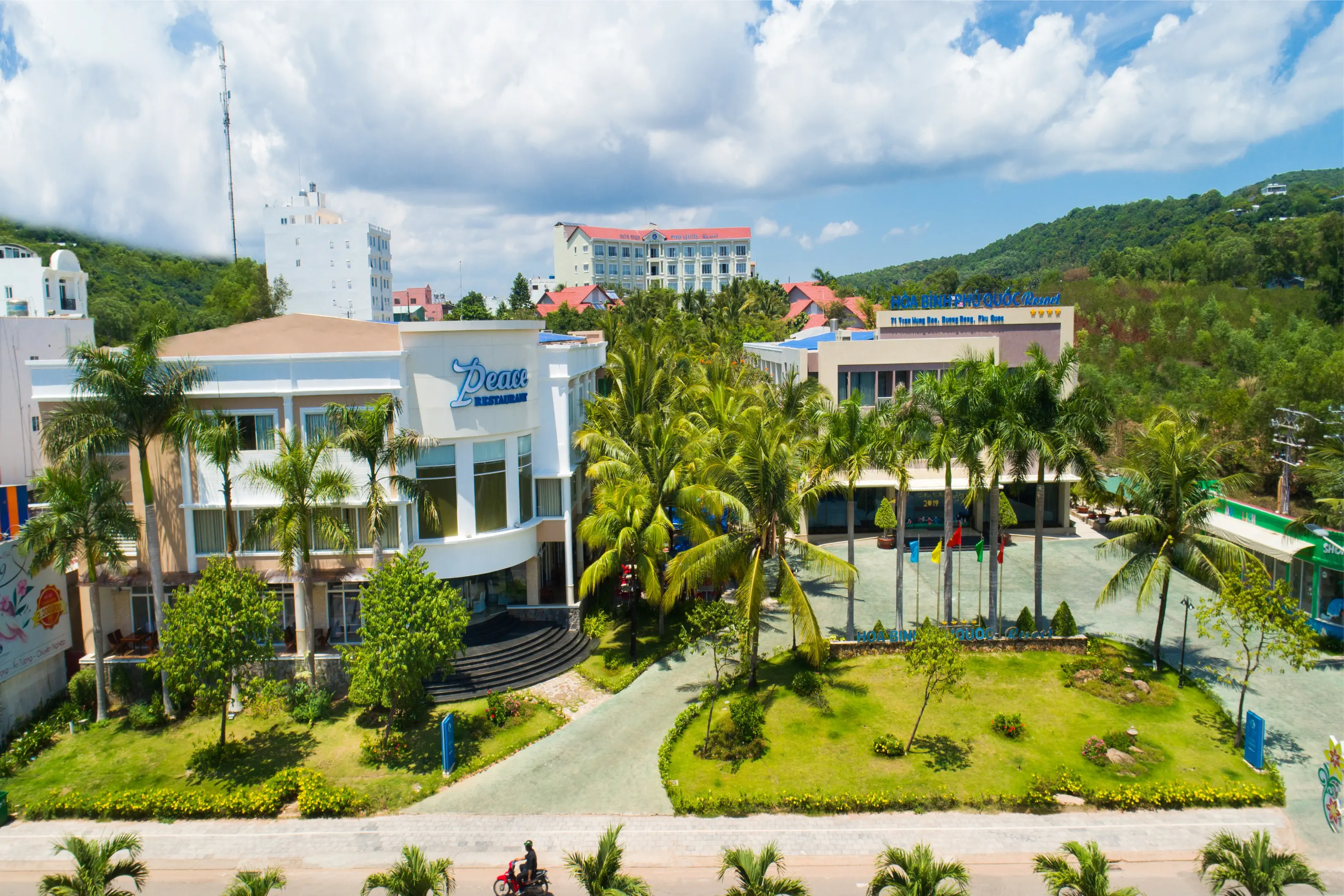 Hoa Binh Phu Quoc Resort 4*