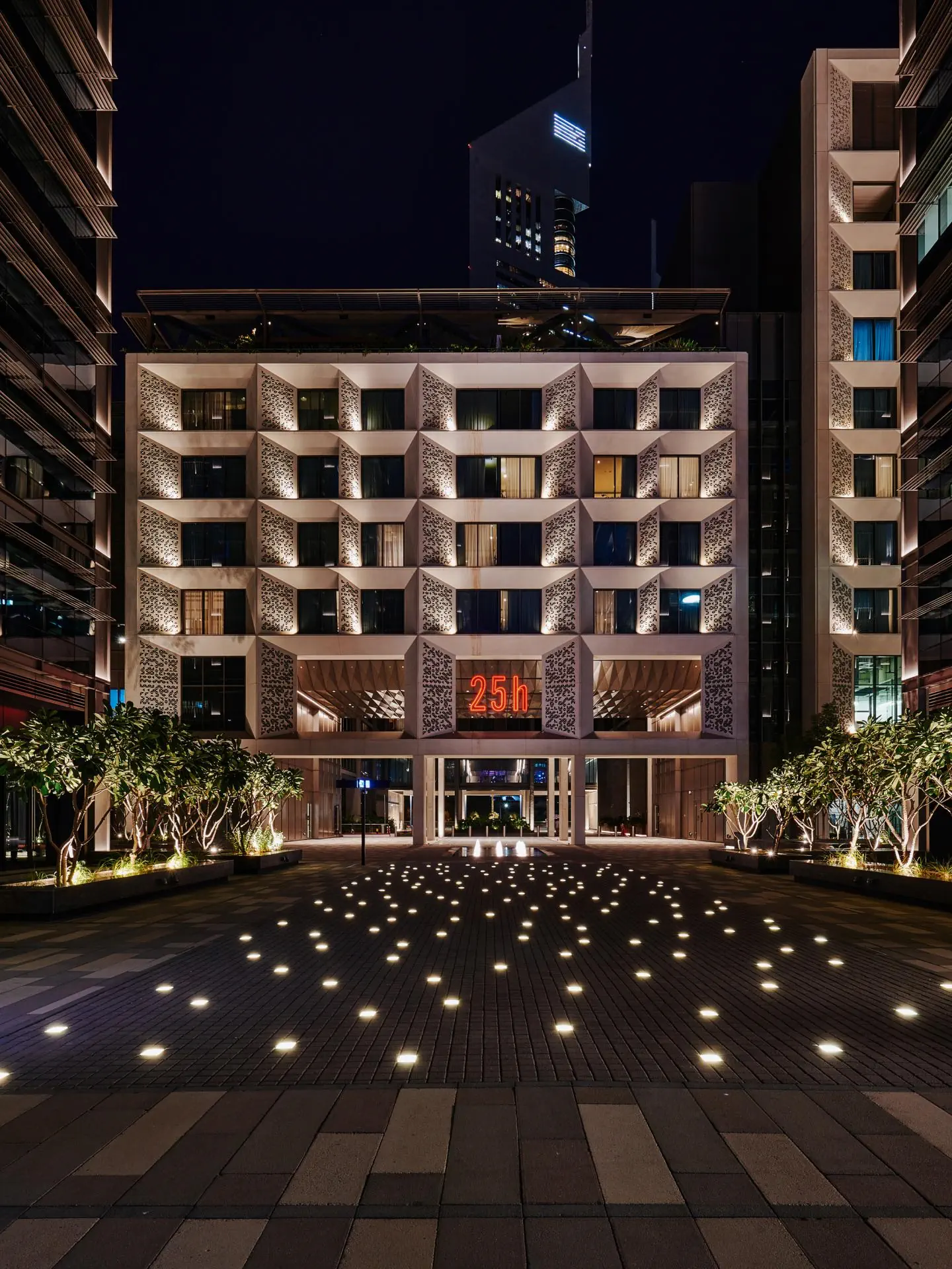 25hours Hotel Dubai One Central 5*