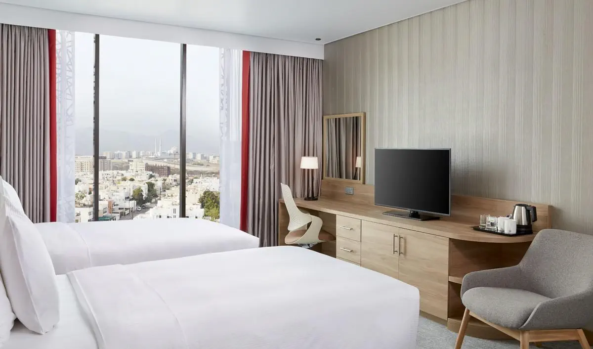 Hilton Garden Inn Muscat Al Khuwair 4*, фото 15