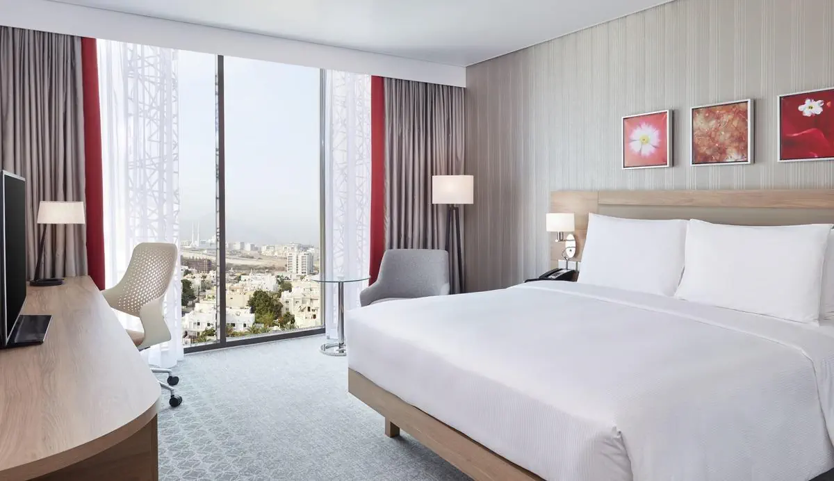 Hilton Garden Inn Muscat Al Khuwair 4*, фото 12