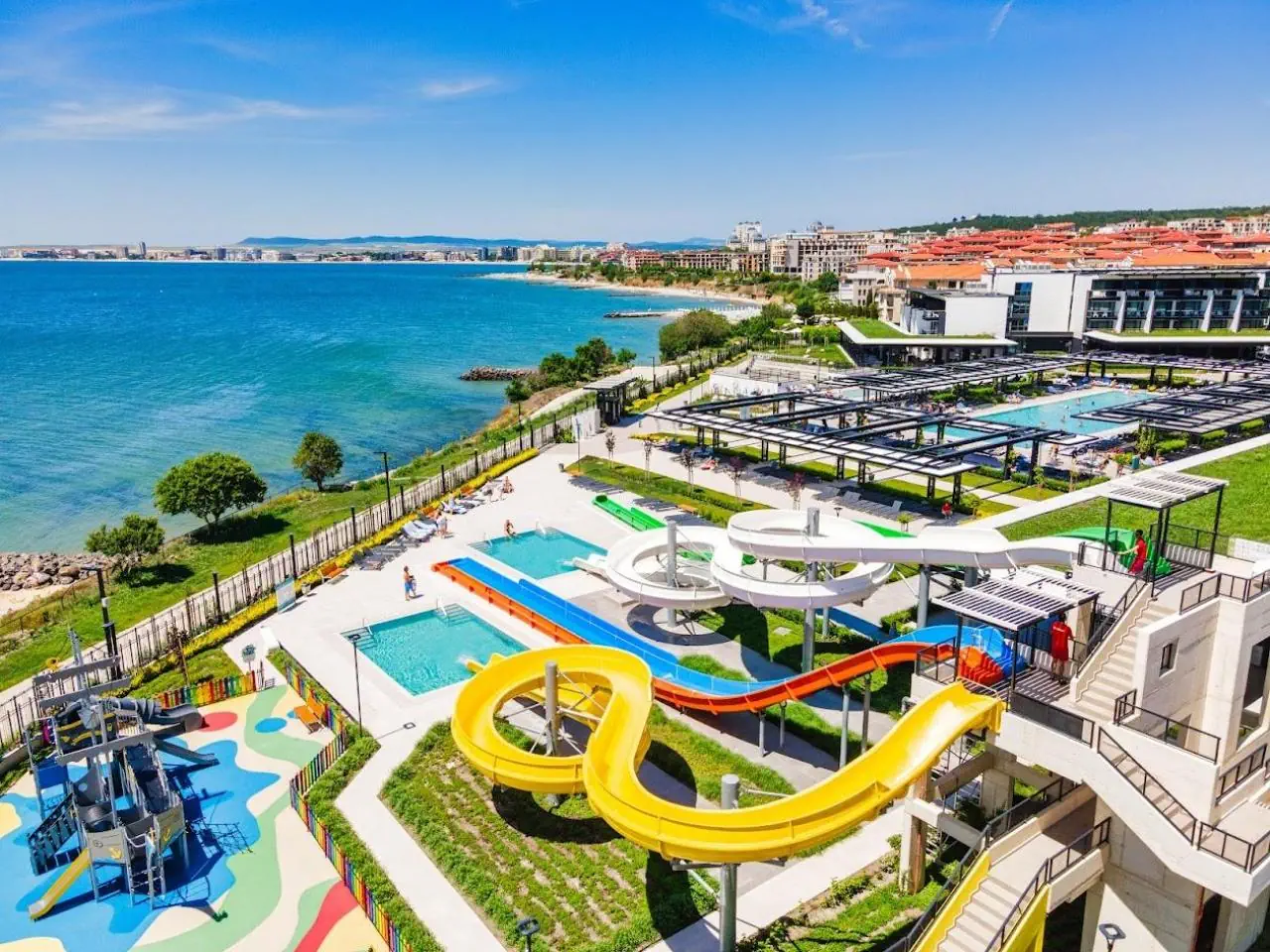 Voya Beach Resort 5*